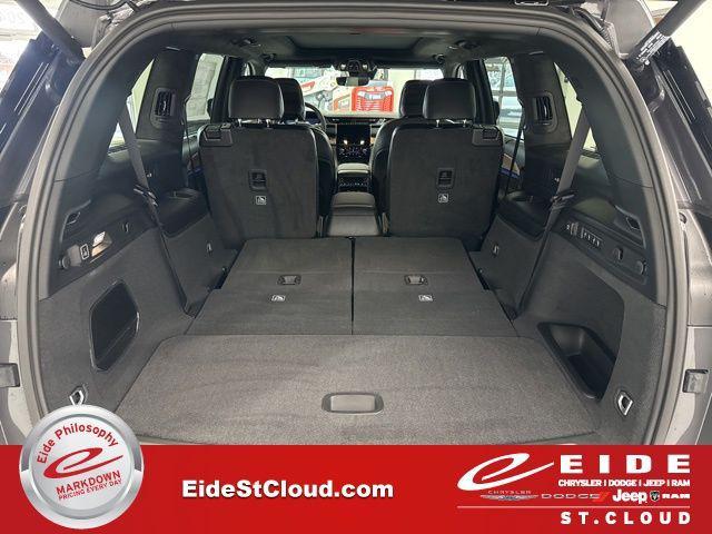 new 2025 Jeep Grand Cherokee L car, priced at $63,072