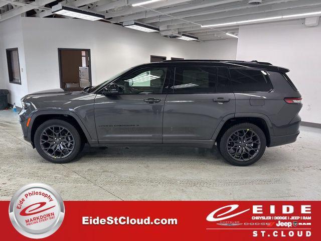 new 2025 Jeep Grand Cherokee L car, priced at $63,072