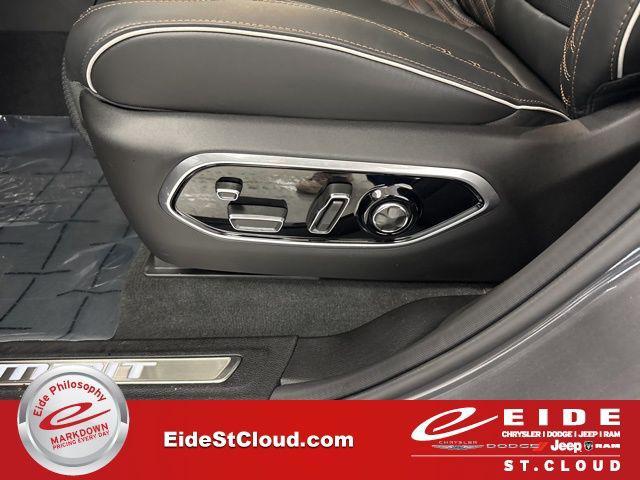 new 2025 Jeep Grand Cherokee L car, priced at $63,072