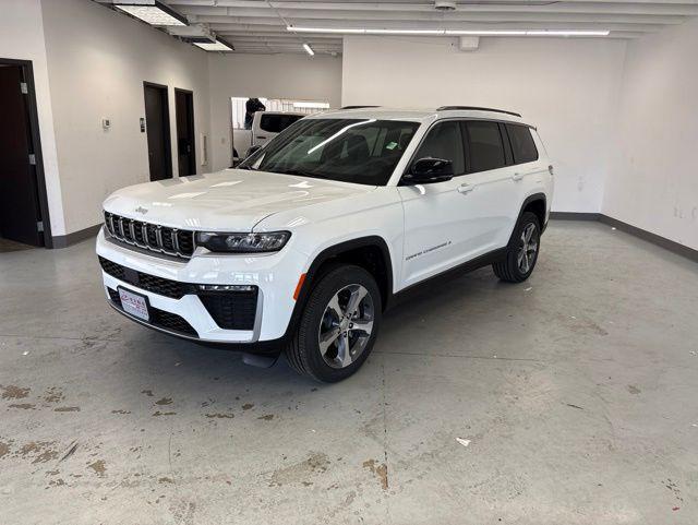 new 2026 Jeep Grand Cherokee L car, priced at $42,641