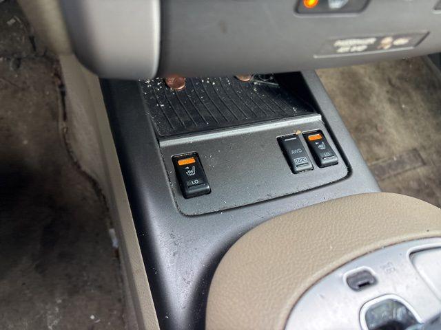 used 2012 Nissan Murano car, priced at $5,000