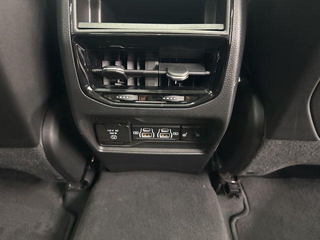 used 2023 Jeep Grand Cherokee car, priced at $33,350