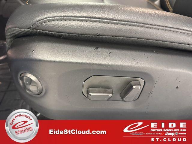 new 2025 Jeep Wrangler car, priced at $63,618