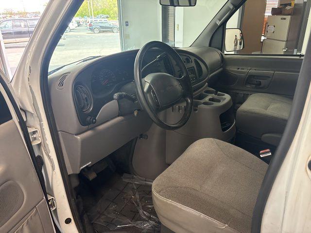 used 2001 Ford E350 Super Duty car, priced at $4,850