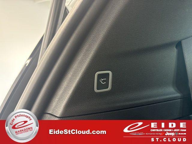 new 2026 Chrysler Pacifica car, priced at $45,121