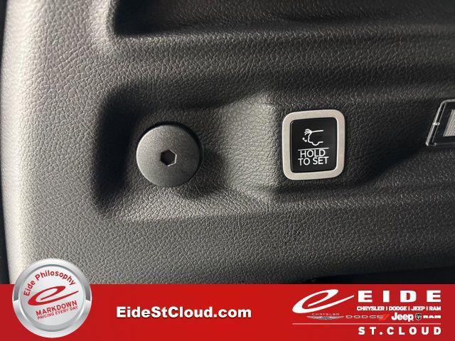 new 2025 Jeep Grand Cherokee L car, priced at $49,163