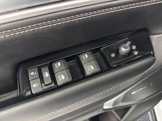 new 2026 Jeep Grand Wagoneer car, priced at $69,370