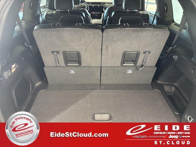 new 2026 Jeep Grand Cherokee L car, priced at $55,354