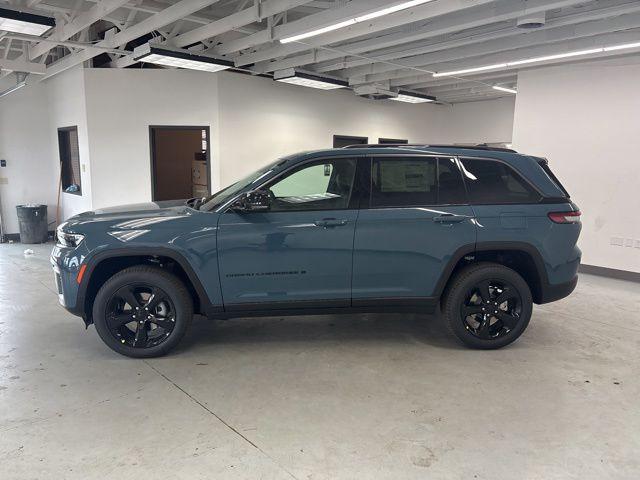 new 2026 Jeep Grand Cherokee car, priced at $41,133