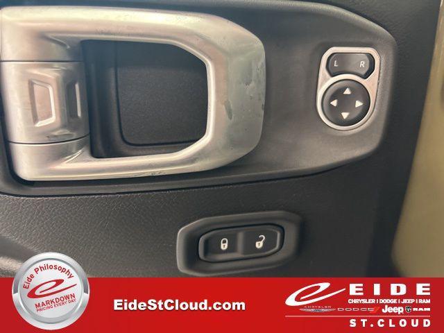 new 2026 Jeep Wrangler car, priced at $51,960