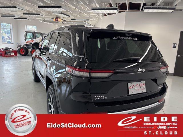 new 2025 Jeep Grand Cherokee car, priced at $43,960