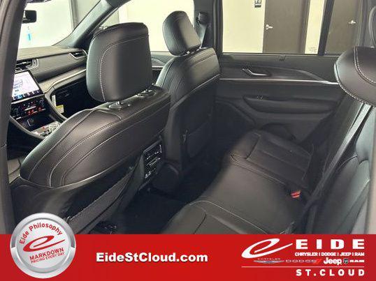 new 2025 Jeep Grand Cherokee car, priced at $43,960