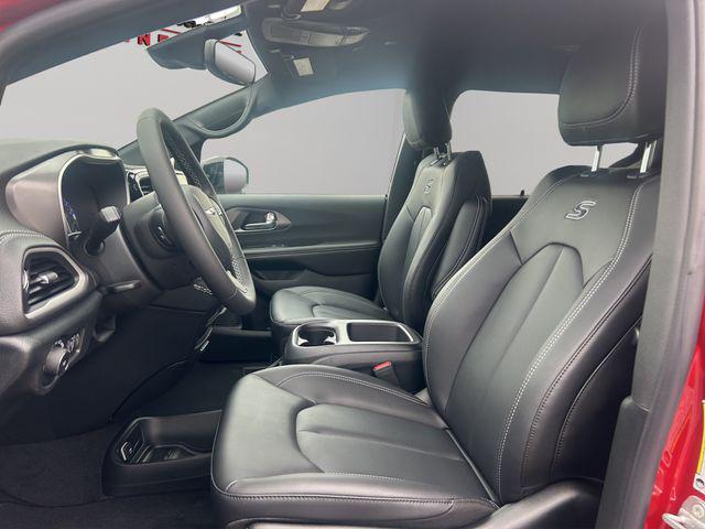 new 2026 Chrysler Pacifica car, priced at $44,290