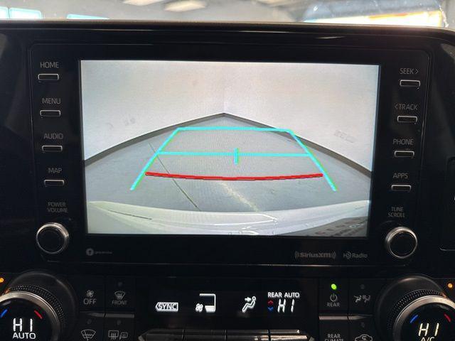 2021 Blizzard Pearl Toyota Highlander