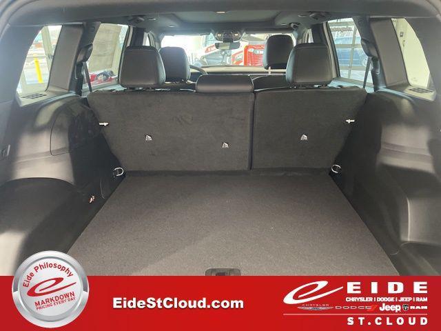 new 2026 Jeep Cherokee car, priced at $43,815