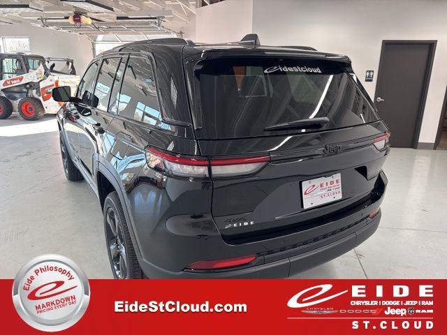 new 2025 Jeep Grand Cherokee car, priced at $40,913