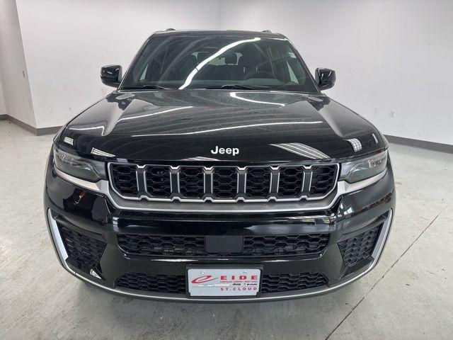 new 2026 Jeep Grand Cherokee L car, priced at $43,159