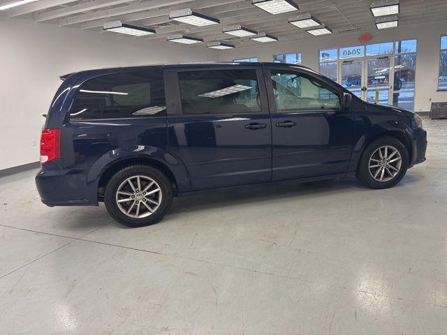 used 2014 Dodge Grand Caravan car, priced at $4,000