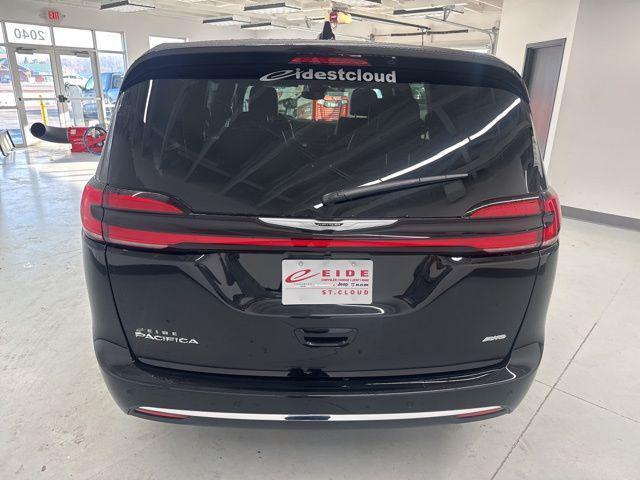 new 2026 Chrysler Pacifica car, priced at $44,367