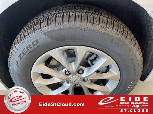 new 2026 Chrysler Pacifica car, priced at $45,276