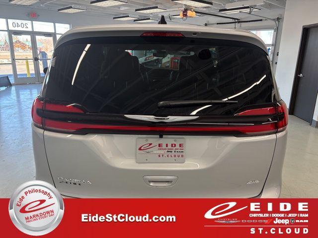 new 2026 Chrysler Pacifica car, priced at $45,276