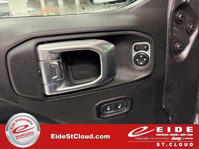 new 2026 Jeep Wrangler car, priced at $52,958