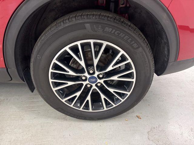 used 2022 Ford Escape car, priced at $16,500