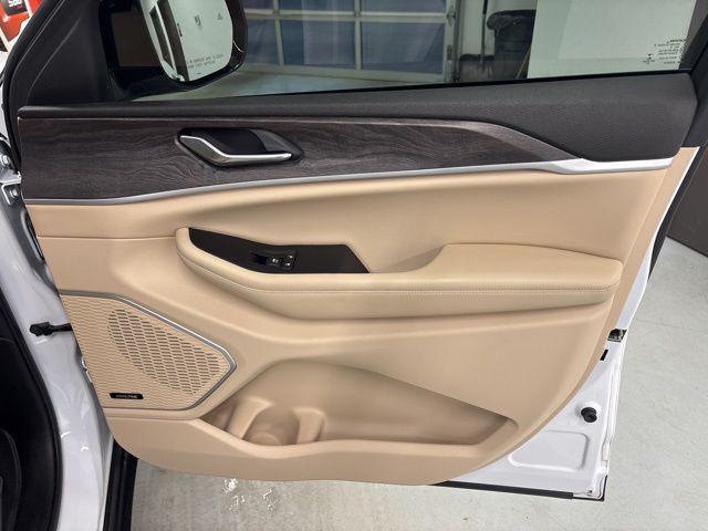 used 2022 Jeep Grand Cherokee 4xe car, priced at $26,000