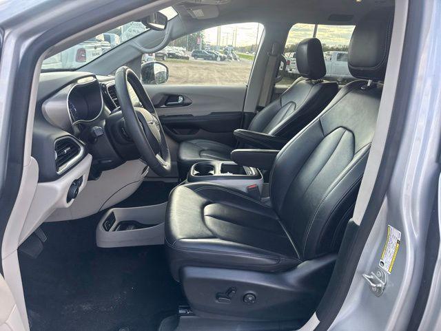 used 2024 Chrysler Pacifica car, priced at $24,850