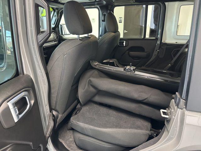 used 2022 Jeep Wrangler Unlimited car, priced at $28,000