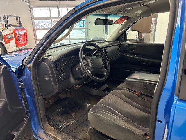 used 2001 Dodge Dakota car, priced at $6,000