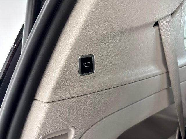 used 2023 Chrysler Pacifica car, priced at $23,850