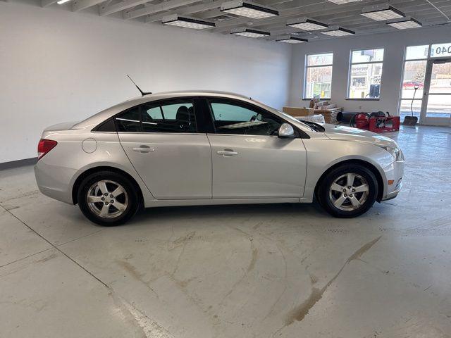 used 2014 Chevrolet Cruze car, priced at $5,500