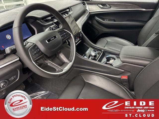 new 2025 Jeep Grand Cherokee L car, priced at $44,739