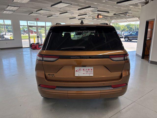 new 2026 Jeep Grand Cherokee car, priced at $46,261
