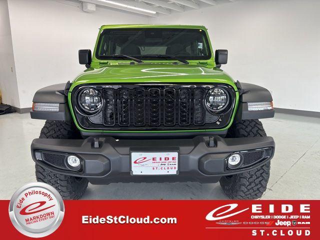 new 2025 Jeep Wrangler car, priced at $45,462