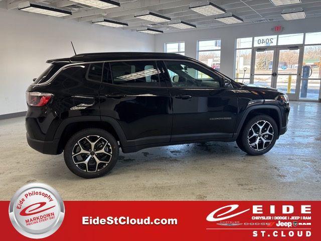 new 2026 Jeep Compass car, priced at $32,218