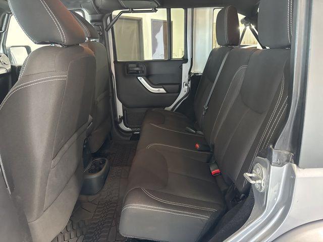 used 2015 Jeep Wrangler Unlimited car, priced at $21,500