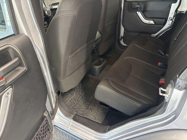 used 2015 Jeep Wrangler Unlimited car, priced at $21,500