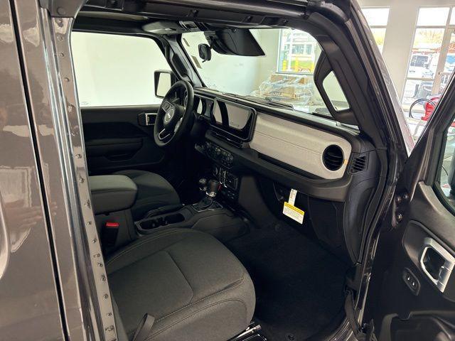 new 2026 Jeep Wrangler car, priced at $47,067