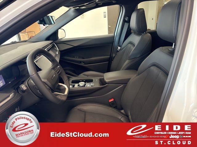 new 2026 Jeep Cherokee car, priced at $46,215