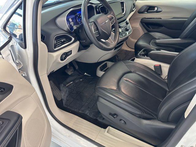 used 2023 Chrysler Pacifica car, priced at $22,500