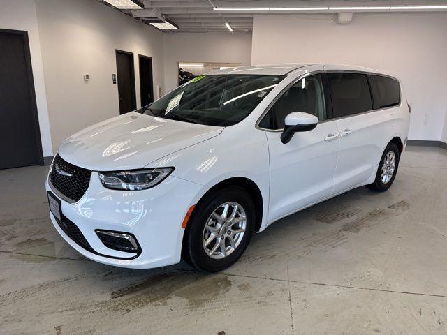 used 2023 Chrysler Pacifica car, priced at $22,500