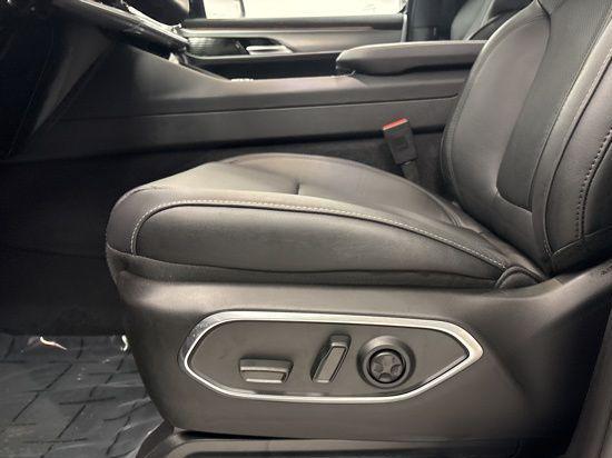 new 2026 Jeep Grand Wagoneer L car, priced at $81,505