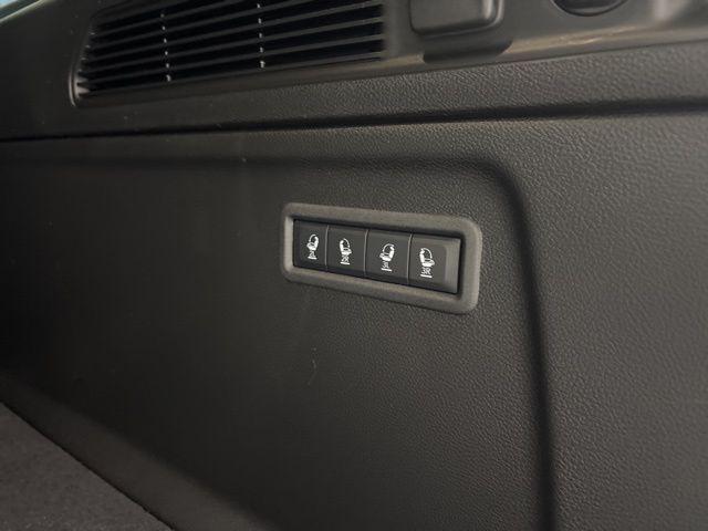 new 2026 Jeep Grand Wagoneer L car, priced at $81,505