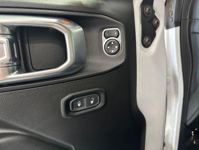 used 2021 Jeep Gladiator car, priced at $27,350