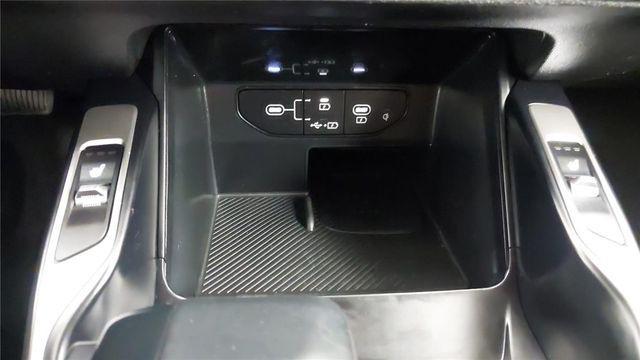 used 2024 Kia Sorento car, priced at $25,000