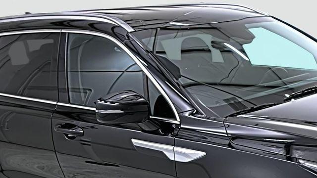 used 2024 Kia Sorento car, priced at $25,000