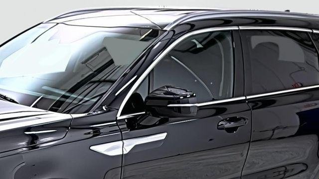 used 2024 Kia Sorento car, priced at $25,000