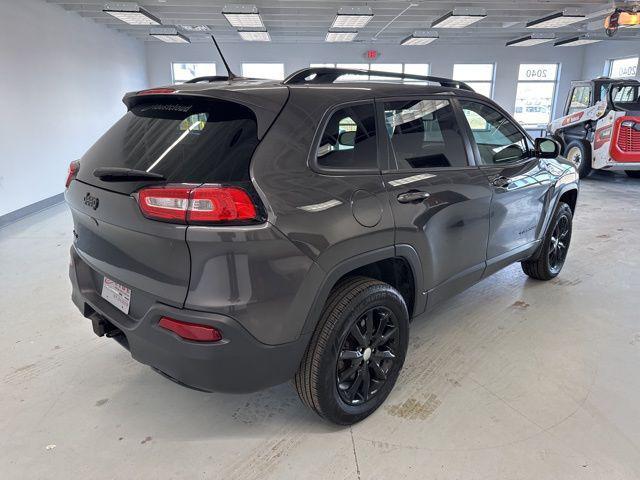 used 2014 Jeep Cherokee car, priced at $6,000